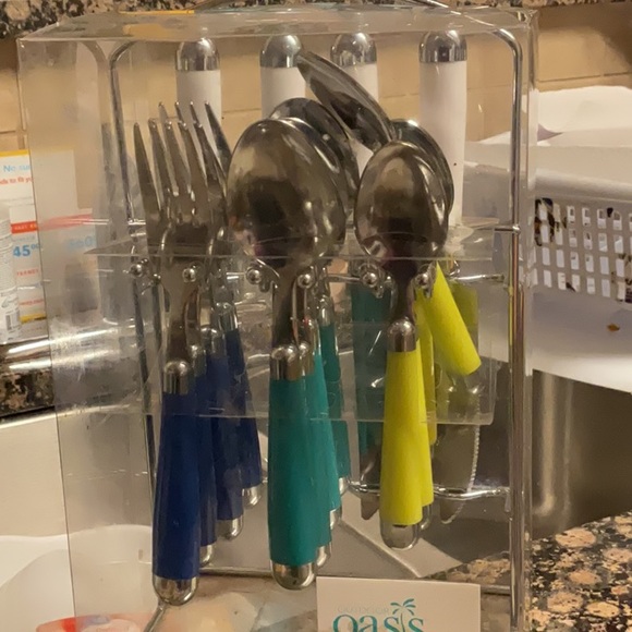 Oasis Multi-Color Cutlery Set - Picture 1 of 1